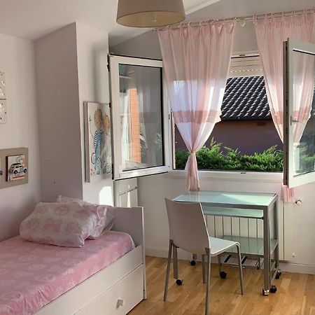 Nice Home Borgona Extérieur photo